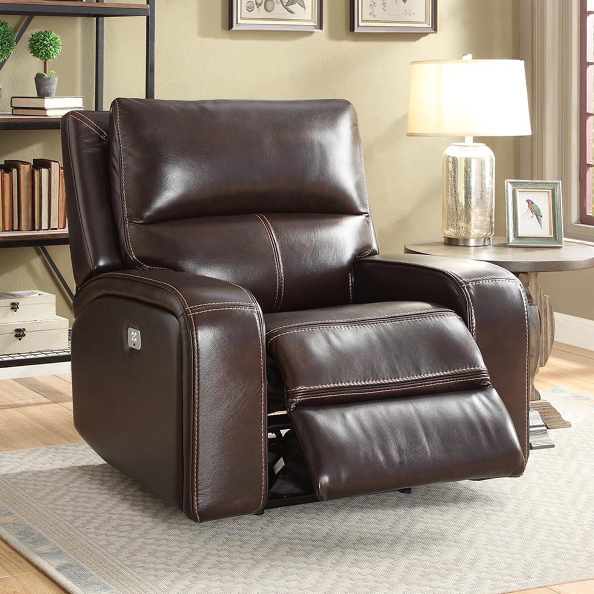 Recliner Chair Helps People To Reduce Body Pain And Stress! – RECLINER